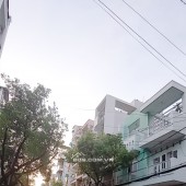 Q.8 / Đường trước nhà 10m / 4m x 15m / 8.x TỶ / 3 TẦNG / MTKD ĐỈNH / ĐƯỜNG 10M...O918.846..6O8...